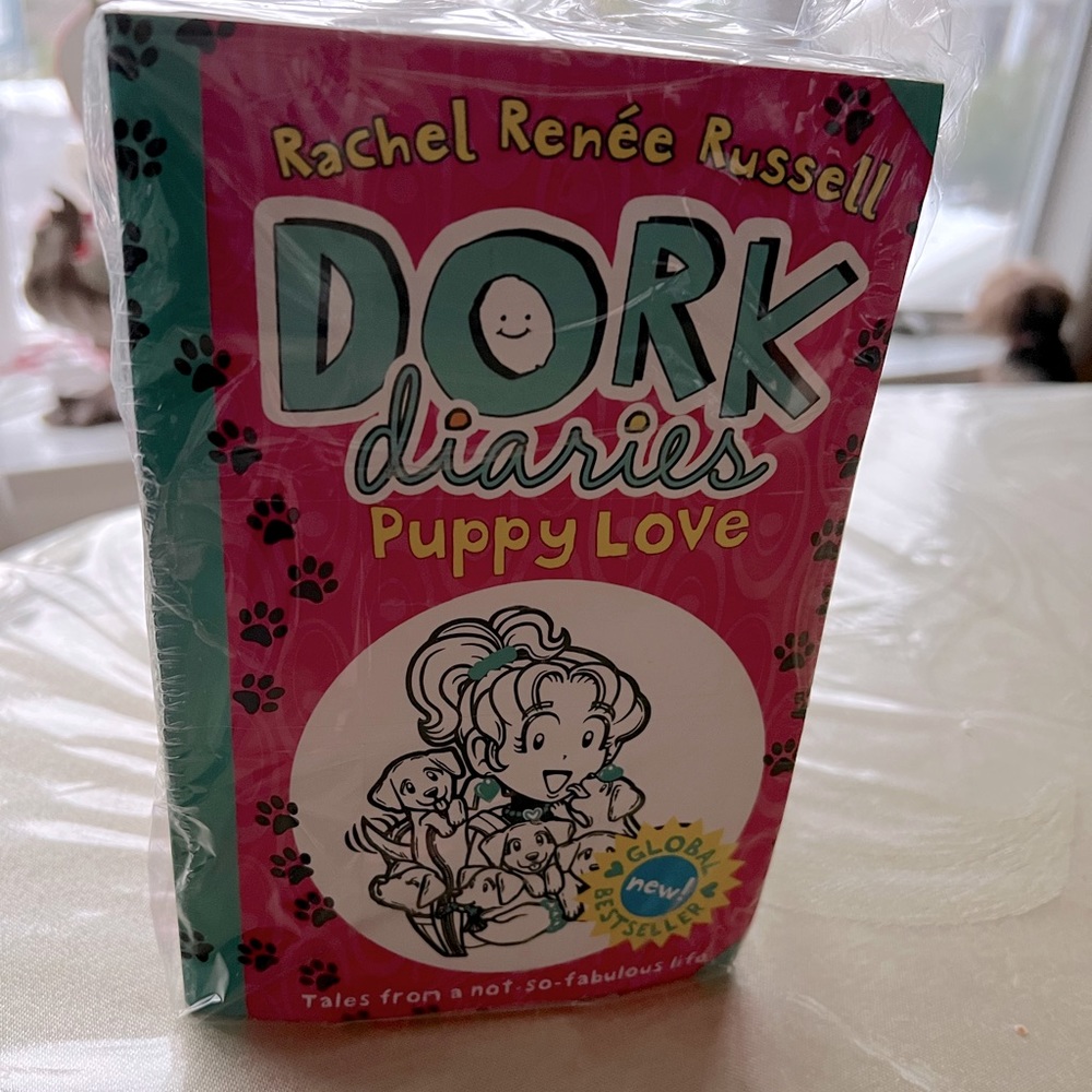 Dork Diaries set of 11 by Rachael Renee Russell